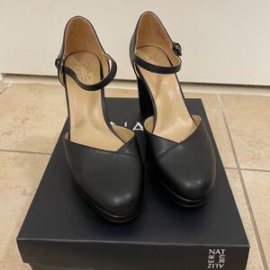 Naturalizer Bandele Mary Jane Platform Pump, Size 10 M